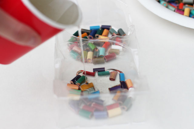 水晶琉璃手工饰品,水晶滴胶手工作品