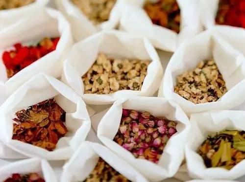 比马尔代夫还美的地方,比马尔代夫还美的国内海岛