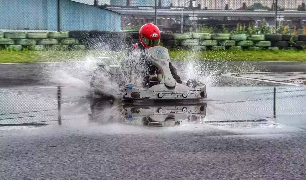 重庆哪里有大型的卡丁车,重庆有哪些地方有卡丁车