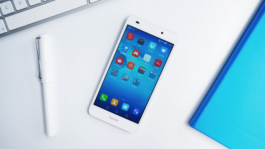 荣耀畅玩5c和荣耀5c,新机快评荣耀畅玩5c快速上手