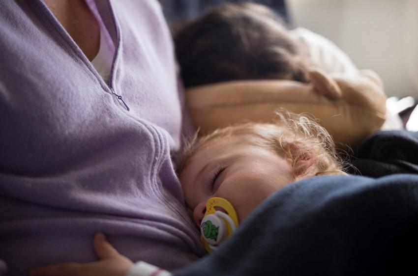 3个月婴儿坐飞机最全攻略,儿童乘机攻略