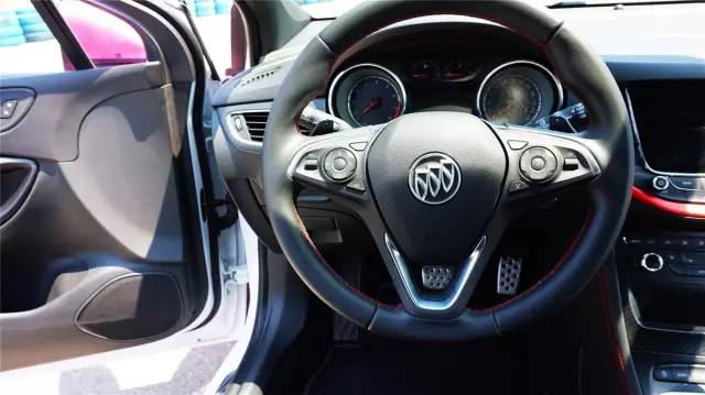 弯道那些小事你知道吗?看完还不懂的我负责