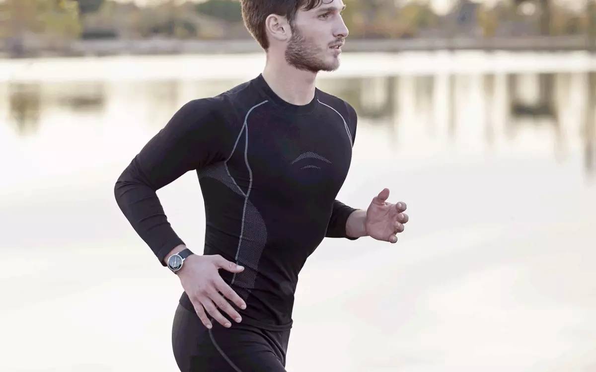 被诺基亚收购的手机系统,诺基亚品牌被诺基亚回购了吗