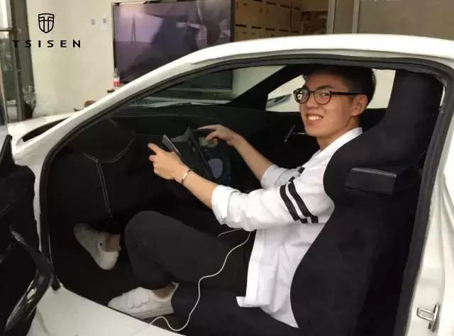 5名本科生,58天每天只睡6小时,造1辆电动超跑,惊艳全国!