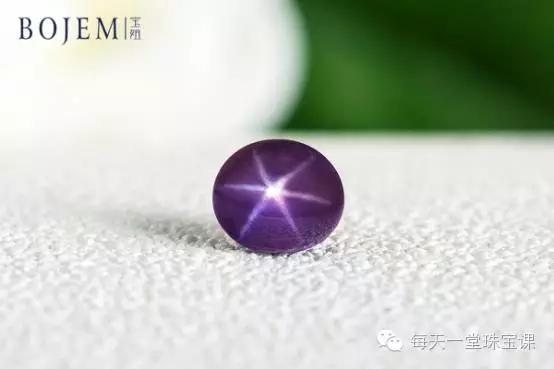 浪漫的星光宝石，实现每个女人的公主梦，不败家，能升值！