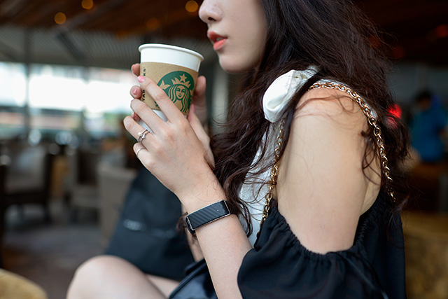 买一个小米手环有什么用,买1元的手环