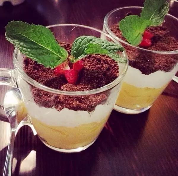 酸奶是疯了么、和谁都能有一腿、这么*交滥**真的好么?