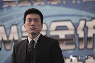 花10万订做西装，收入一半买雪茄！有一种霸道总裁叫做王耀庆