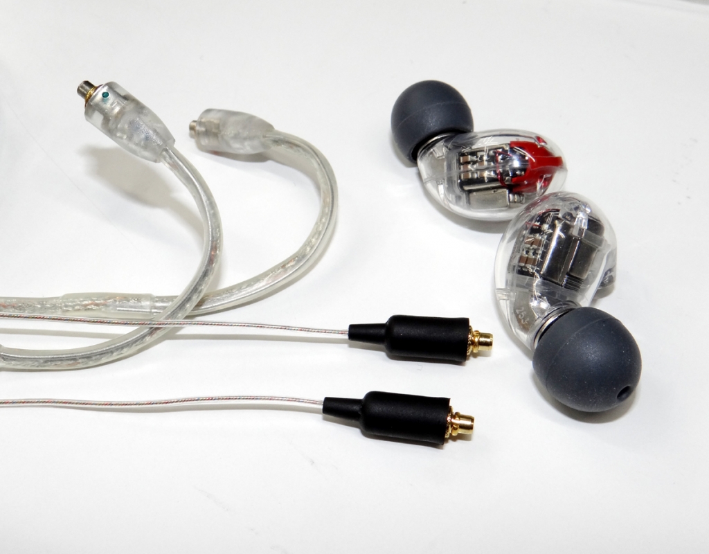 带线的耳机怎么拆卸,拆卸耳机线方法