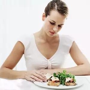 容易长斑的人是什么体质,最易长斑的5个时期