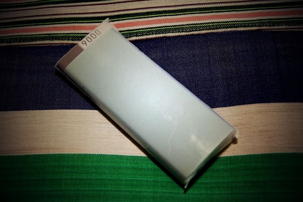 天生不凡，低调奢华有内涵——乐泡移动电源「烁」评测