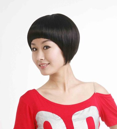 沙宣烫发女短发发型图片2015款,沙宣短发发型中年女