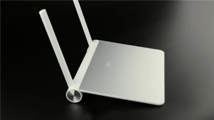 一言不发就开车，老司机说找车牌就要选这几款路由器