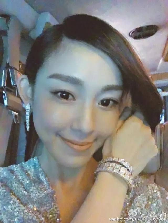 肿胀还是变胖?爱晒娃的范范又双叒叕变脸,这是要崩坏的节奏咩?