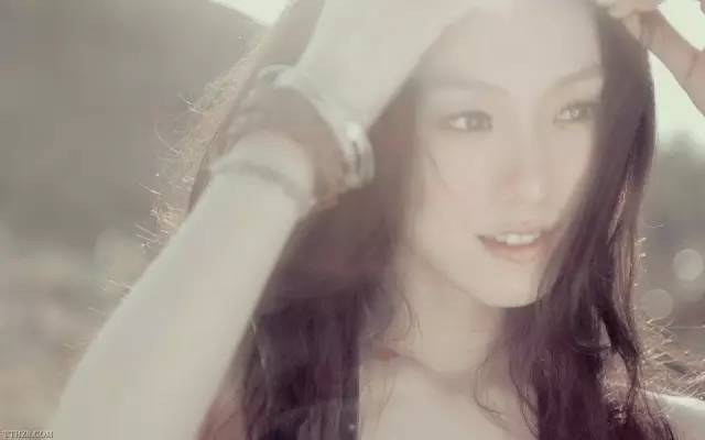 肿胀还是变胖?爱晒娃的范范又双叒叕变脸,这是要崩坏的节奏咩?