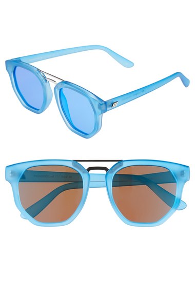 有这几件时尚单品就够了,清爽感扑面而来的蓝色单品