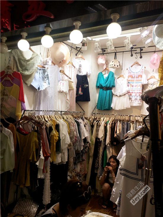 揭秘淘宝店铺和企业店铺,揭秘淘宝衣服进货渠道