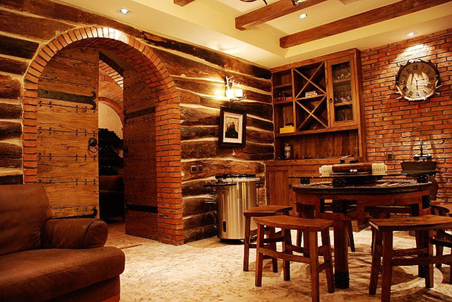 榆木家具的优缺点和乌金木哪个好,橡木与榆木家具的优缺点