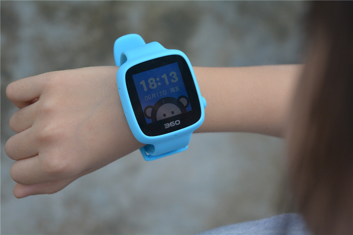 巴迪龙和360儿童手表的区别,360巴迪龙手表