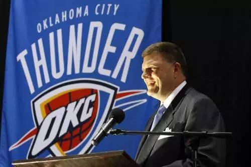 kd签名鞋出到第几代了,你心目中kd最佳球鞋是哪双