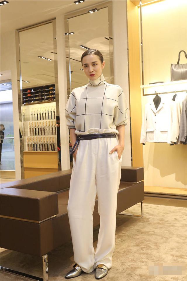 高级感小众雨具 (时尚雨具单品欣赏)