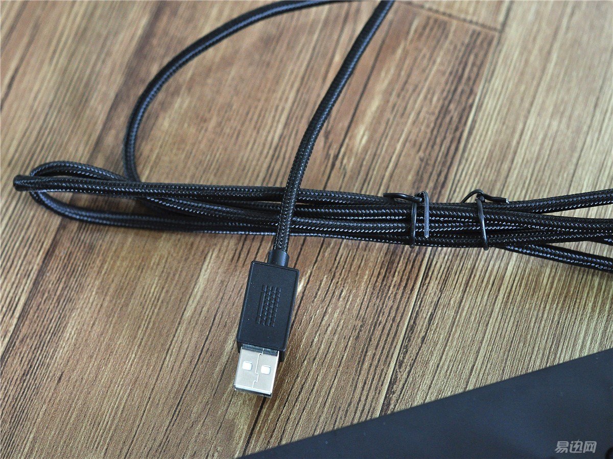 罗技g610青轴和海盗船k68青轴,罗技青轴键盘g610