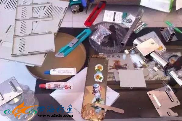 钓箱支架太重钓箱翘起来怎么解决,钓箱太重如何改装轻便钓鱼