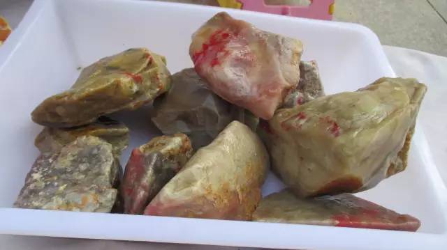 鍗氶泤鐭宠僵,鍗氶泤杞╁灞辩煶