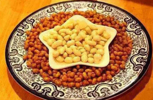 100个笑死人的姓名,笑死人的菜名搞笑