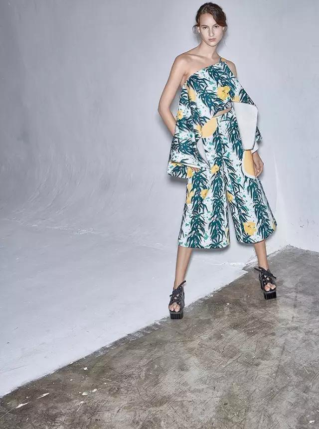 怎么穿衣服好看又不撞衫,如何穿衣服不会撞衫