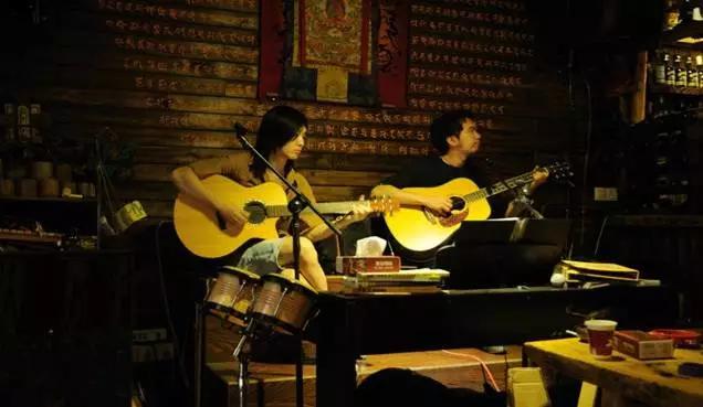 观音桥不夜九街哪里玩,重庆观音桥到不夜九街