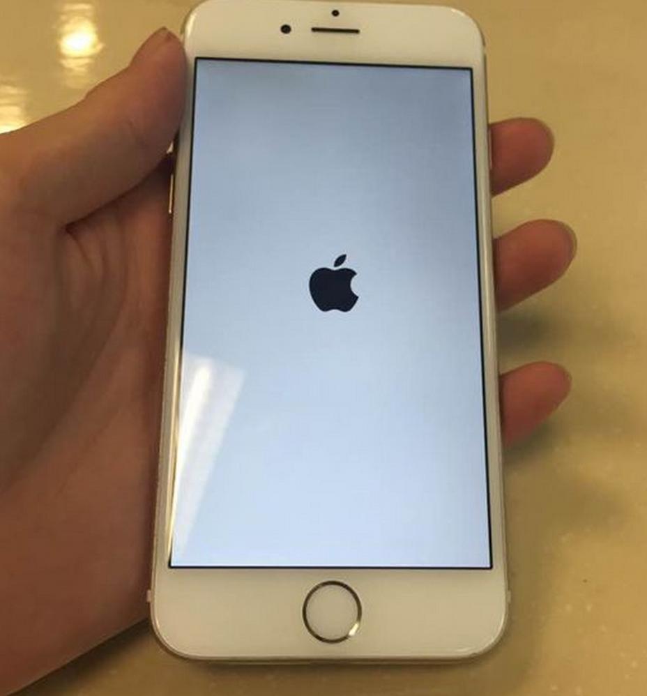 玩手机进水池,手机进水后常识