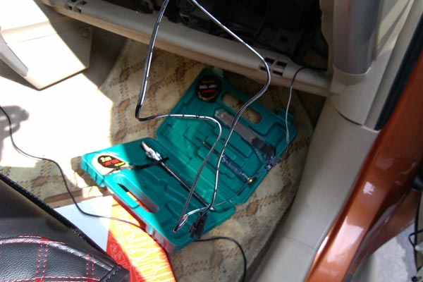 长城炫丽车内可以装氛围灯线,长城炫丽汽车室内装饰灯