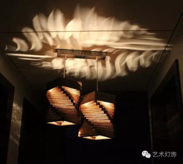 瓦楞纸灯饰手工教程,瓦楞纸灯饰包装