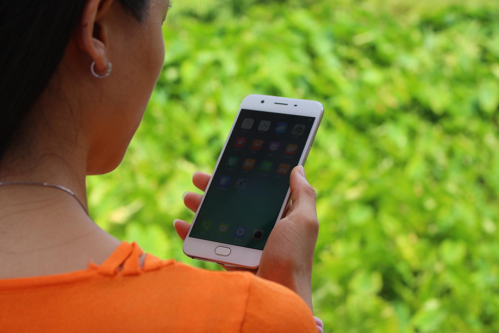 oppo手机自拍美颜神器,oppoa59拍照效果好吗