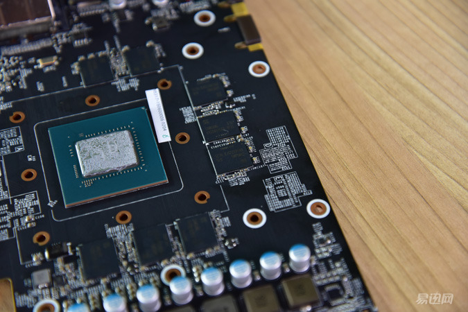 影驰1070轻松干掉了上一代旗舰!