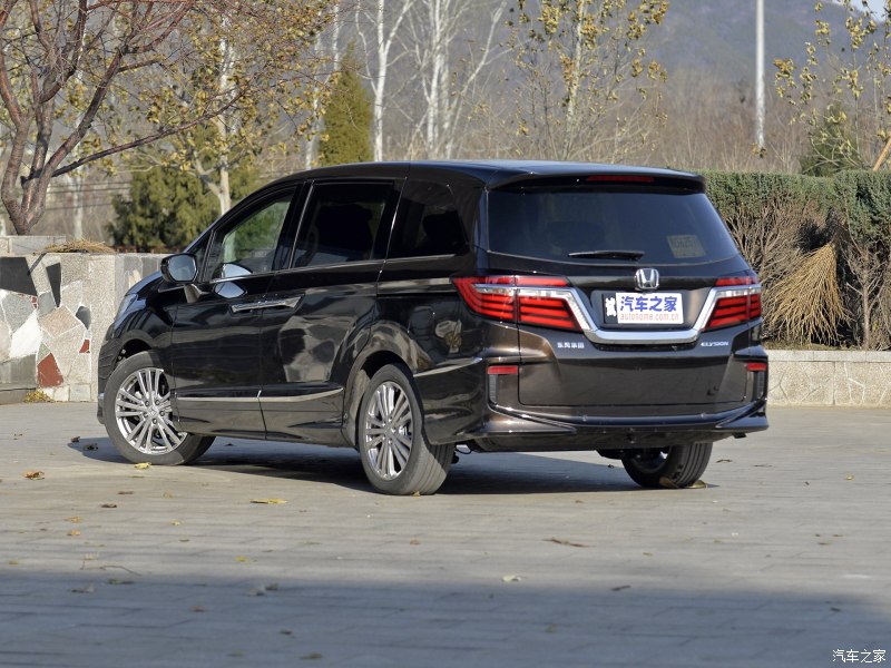 十万左右的七座车有哪些好推荐,30万左右7座商务车排行榜前十名