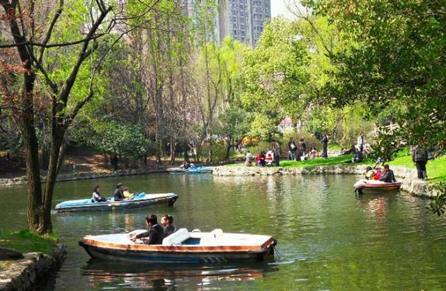 上海中山公园现在去免费吗,上海中山公园延长开放时间