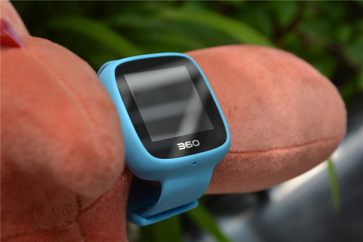 巴迪龙和360儿童手表的区别,360巴迪龙手表