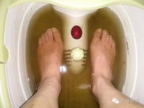 血瘀就容易生病!简单三招除血瘀,远离病痛得长寿,必看~