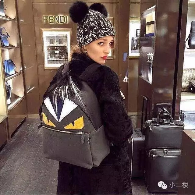 芬迪小怪兽t恤真假,fendi芬迪怪兽图片