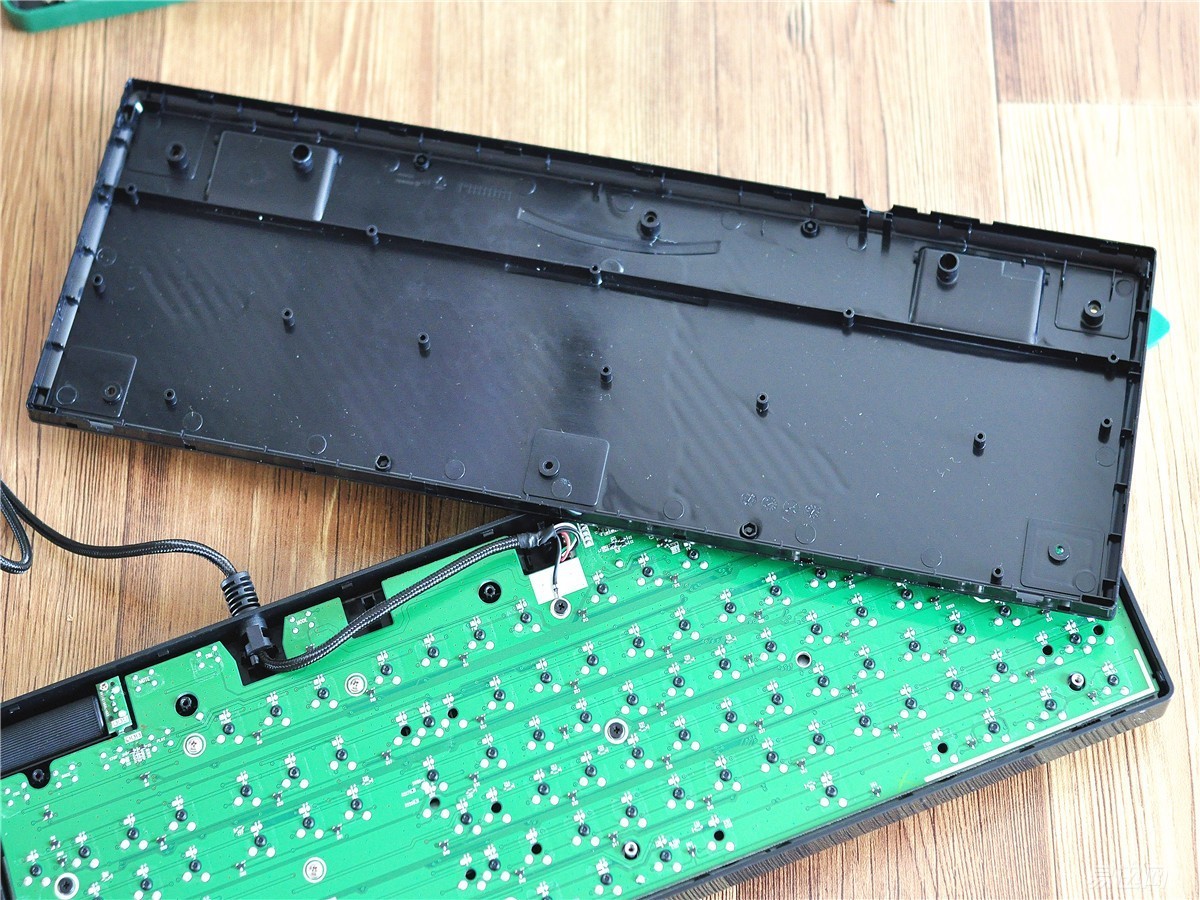 罗技g610青轴和海盗船k68青轴,罗技青轴键盘g610