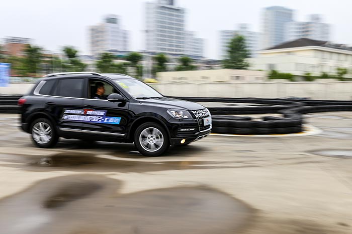 野马t701.5t手动测试,莫欺少年穷讲车