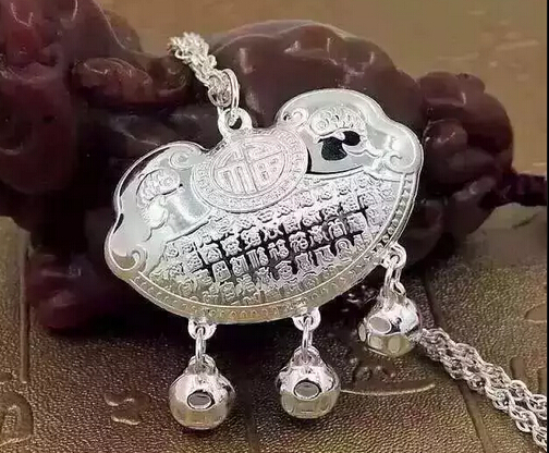 银饰简单鉴别方法,鉴别银饰方法和技巧