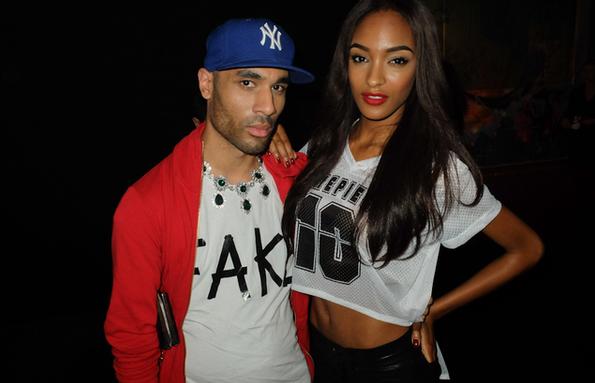 欧洲杯期间“撩汉”技能|这样穿，还怕男票看球不看你？！