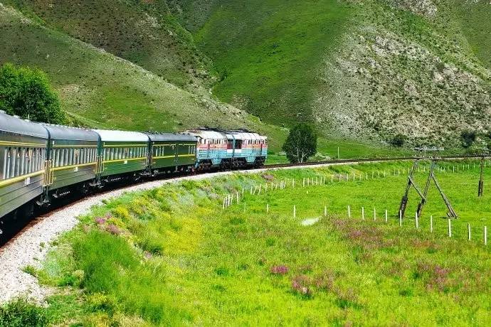 守护村落的吉格斯:我现在帮不到村民,就先离开了