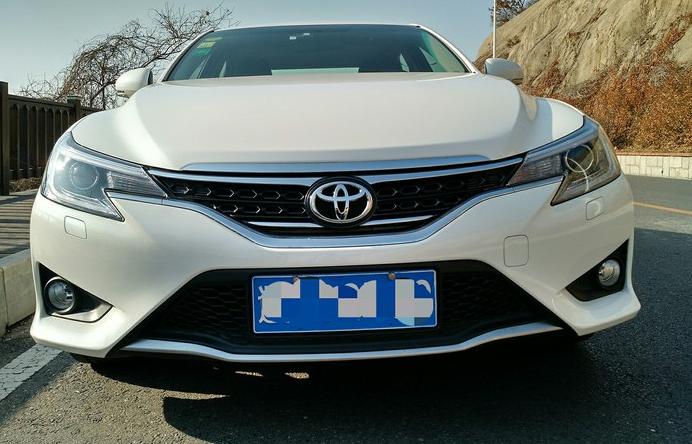 方向轻、外观漂亮浅谈锐志2.5V尚锐版用车分享