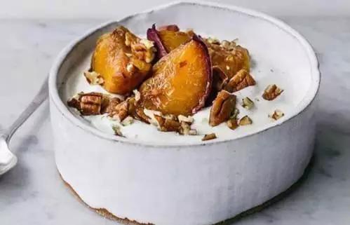 酸奶是疯了么、和谁都能有一腿、这么*交滥**真的好么?