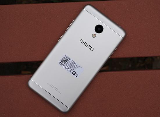 红米手机天生宿敌魅蓝3S评测699元惊艳千元档