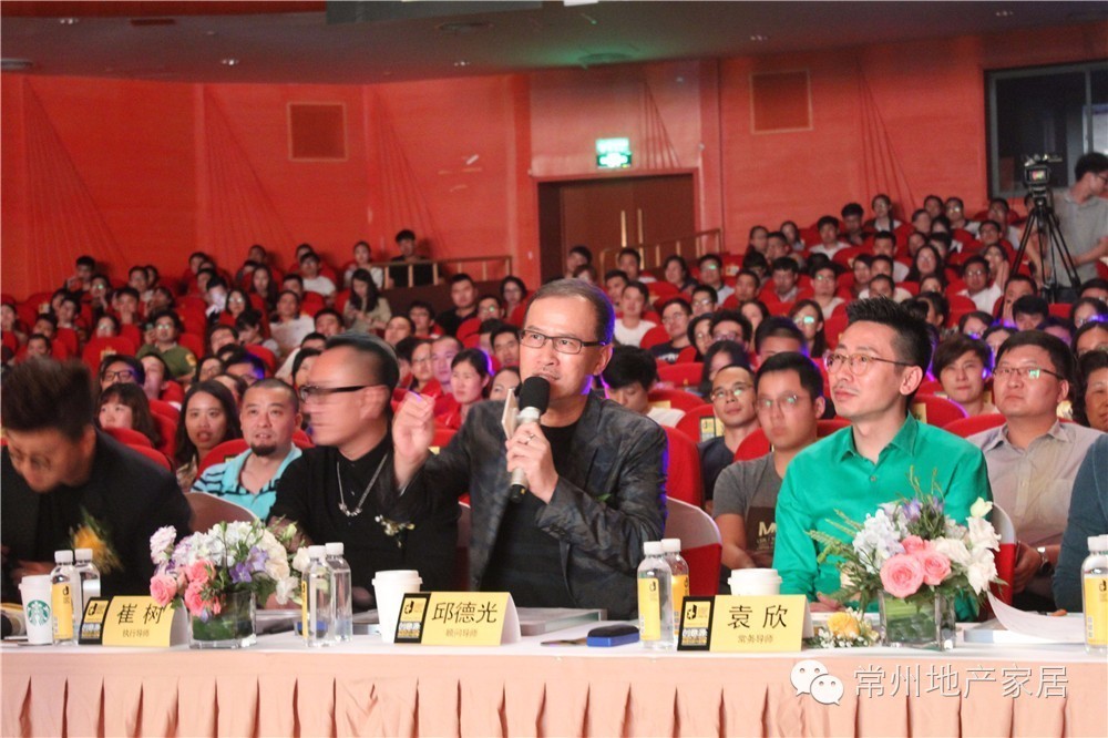 视频：犀利导师团VS84后小鲜肉谁是你的菜？